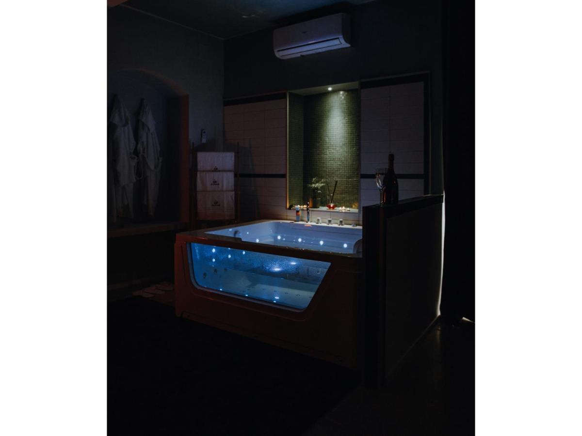 Le Coccole Luxury Suite Sannicandro di Bari المظهر الخارجي الصورة